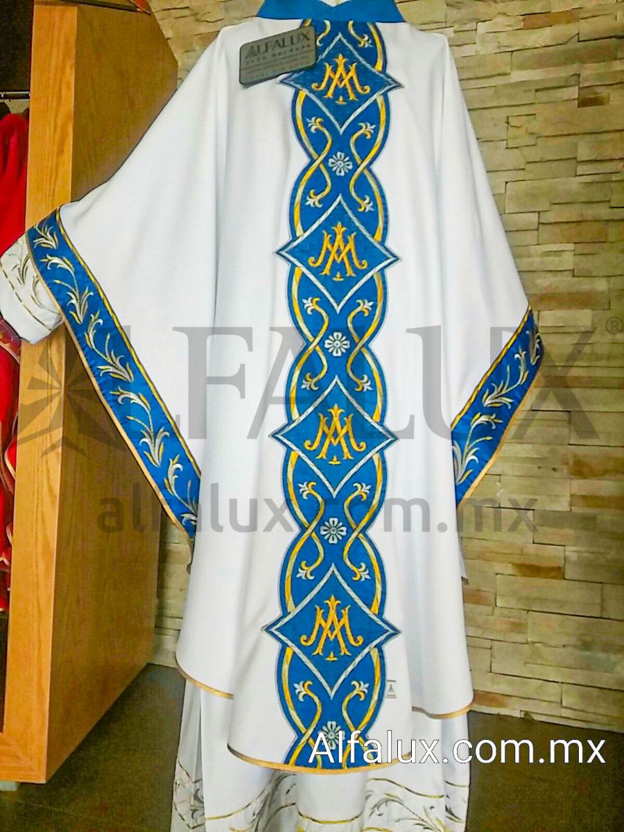 05 FRANCES SILUETA MA Laterales BRocado Tafeta Azul Petroleo